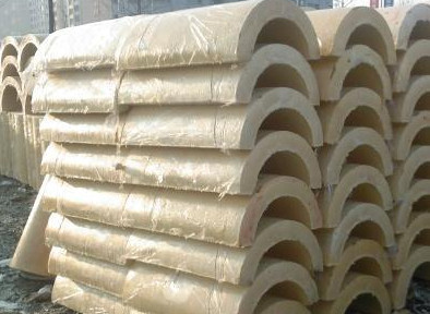 河北紅星保溫建材公司 專業(yè)生產(chǎn)阻燃與硬質(zhì)聚氨酯管殼